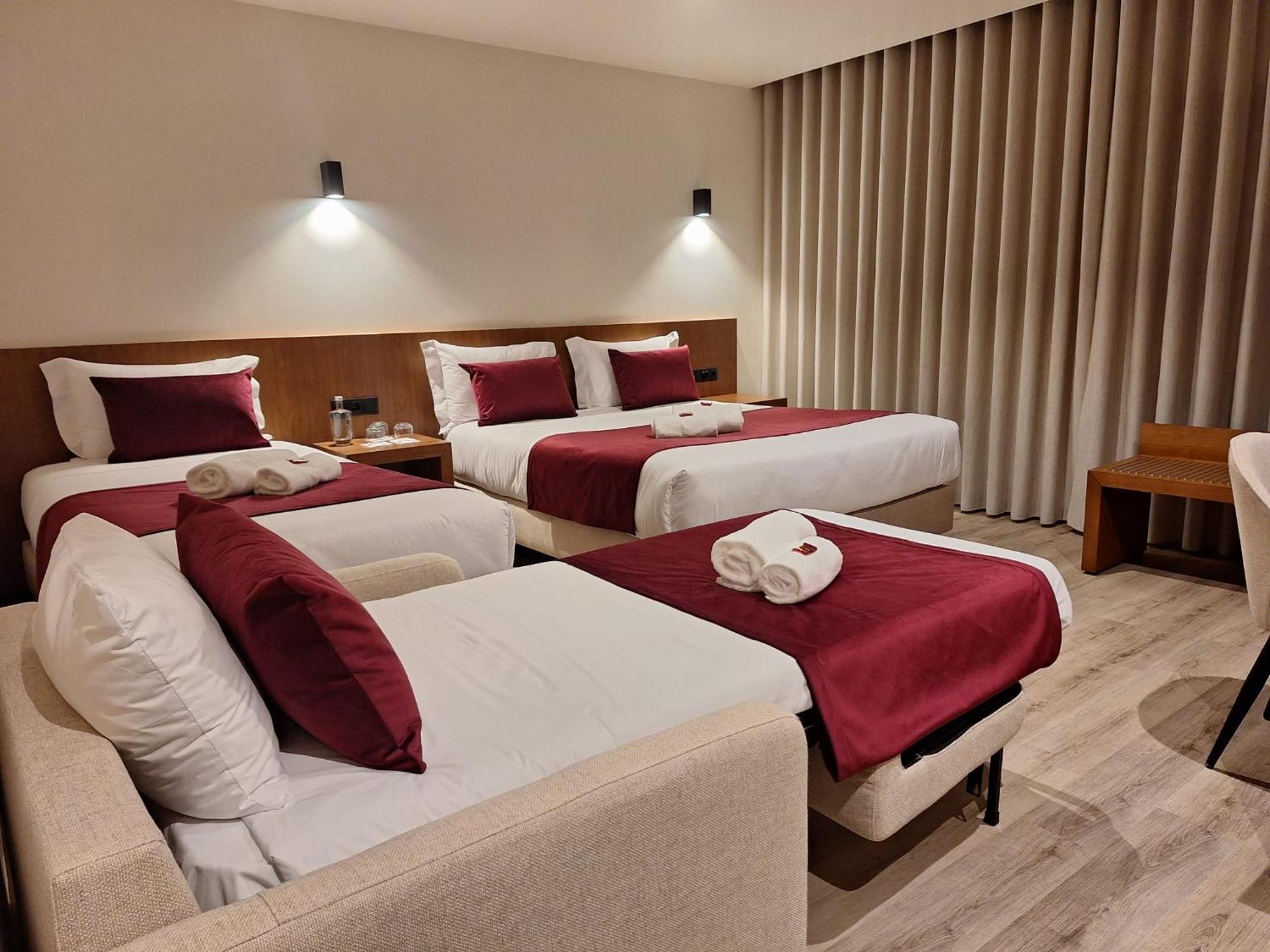 3M Hostel & Suites Alvaiazere Bagian luar foto