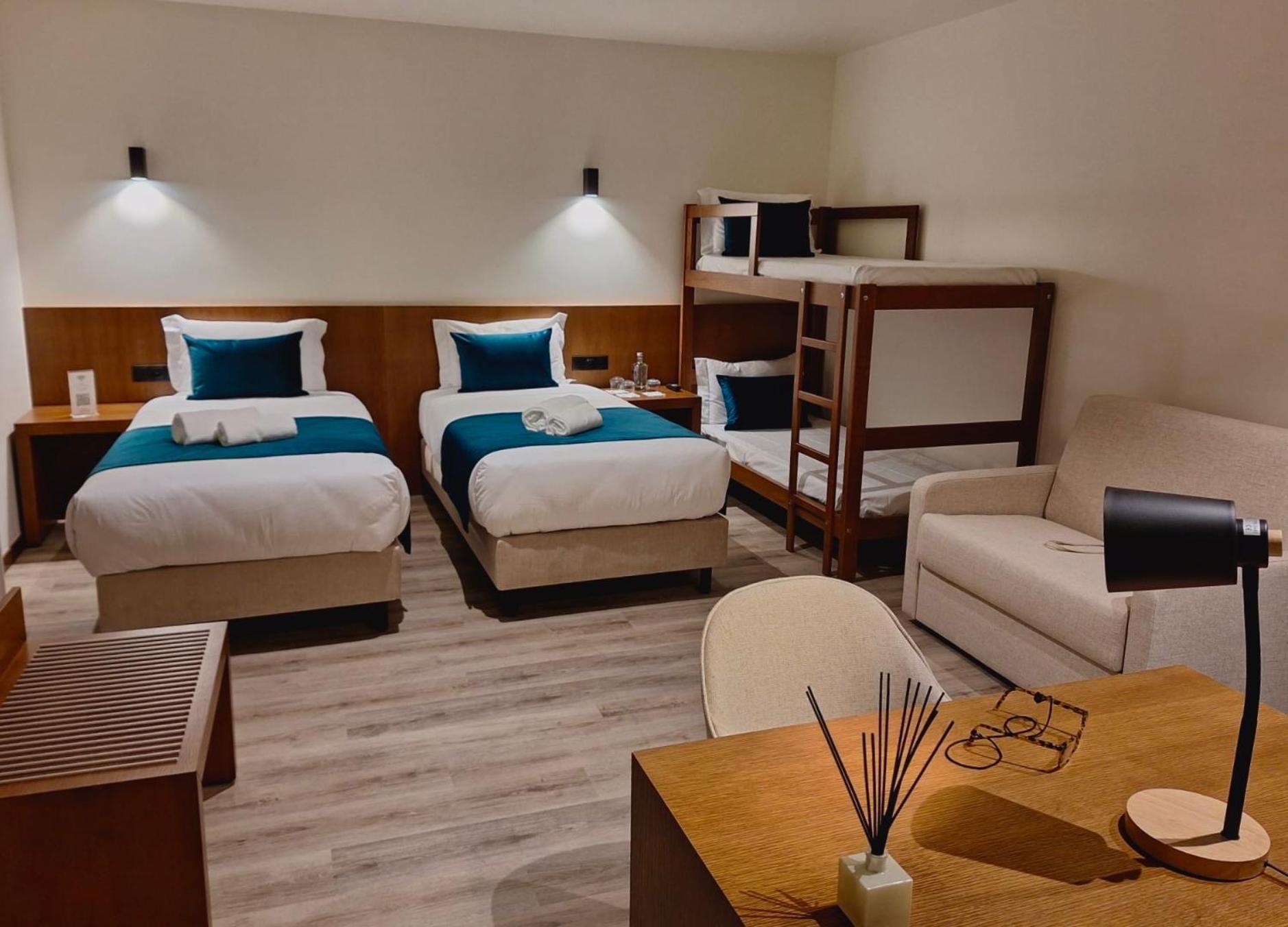 3M Hostel & Suites Alvaiazere Bagian luar foto
