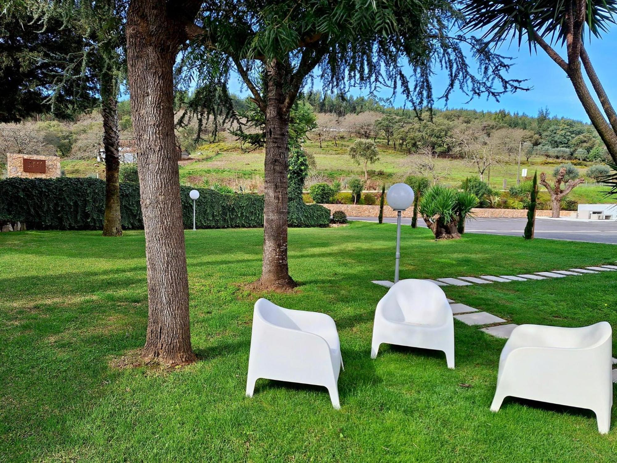 3M Hostel & Suites Alvaiazere Bagian luar foto