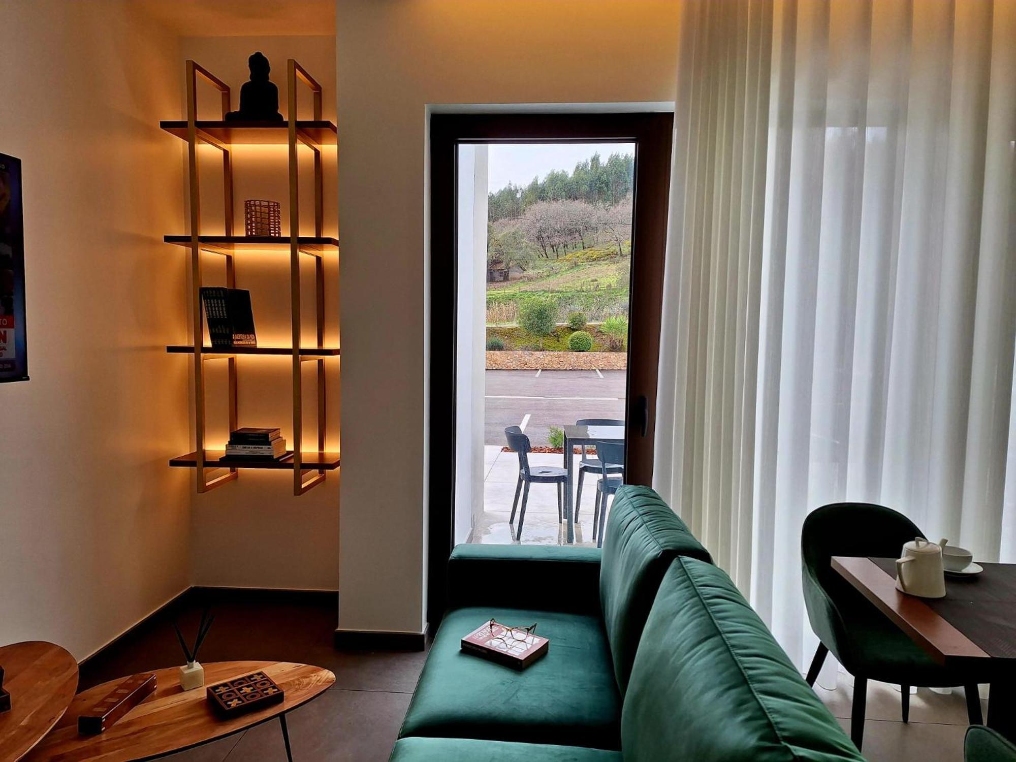 3M Hostel & Suites Alvaiazere Bagian luar foto