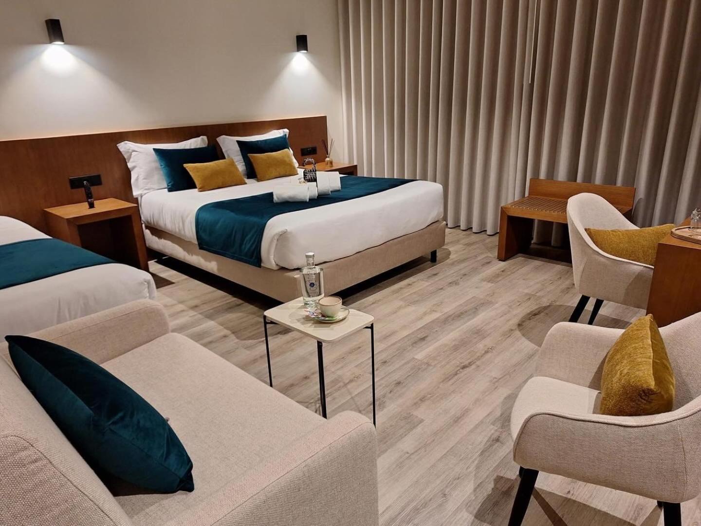 3M Hostel & Suites Alvaiazere Bagian luar foto